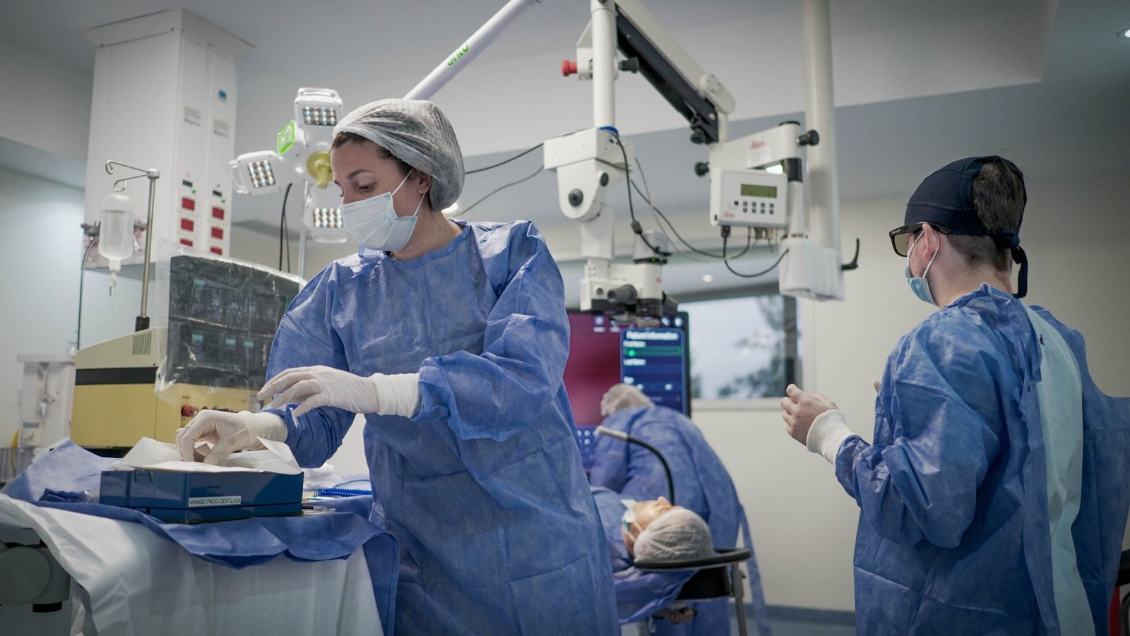 Equipo de Médicos de Ojos